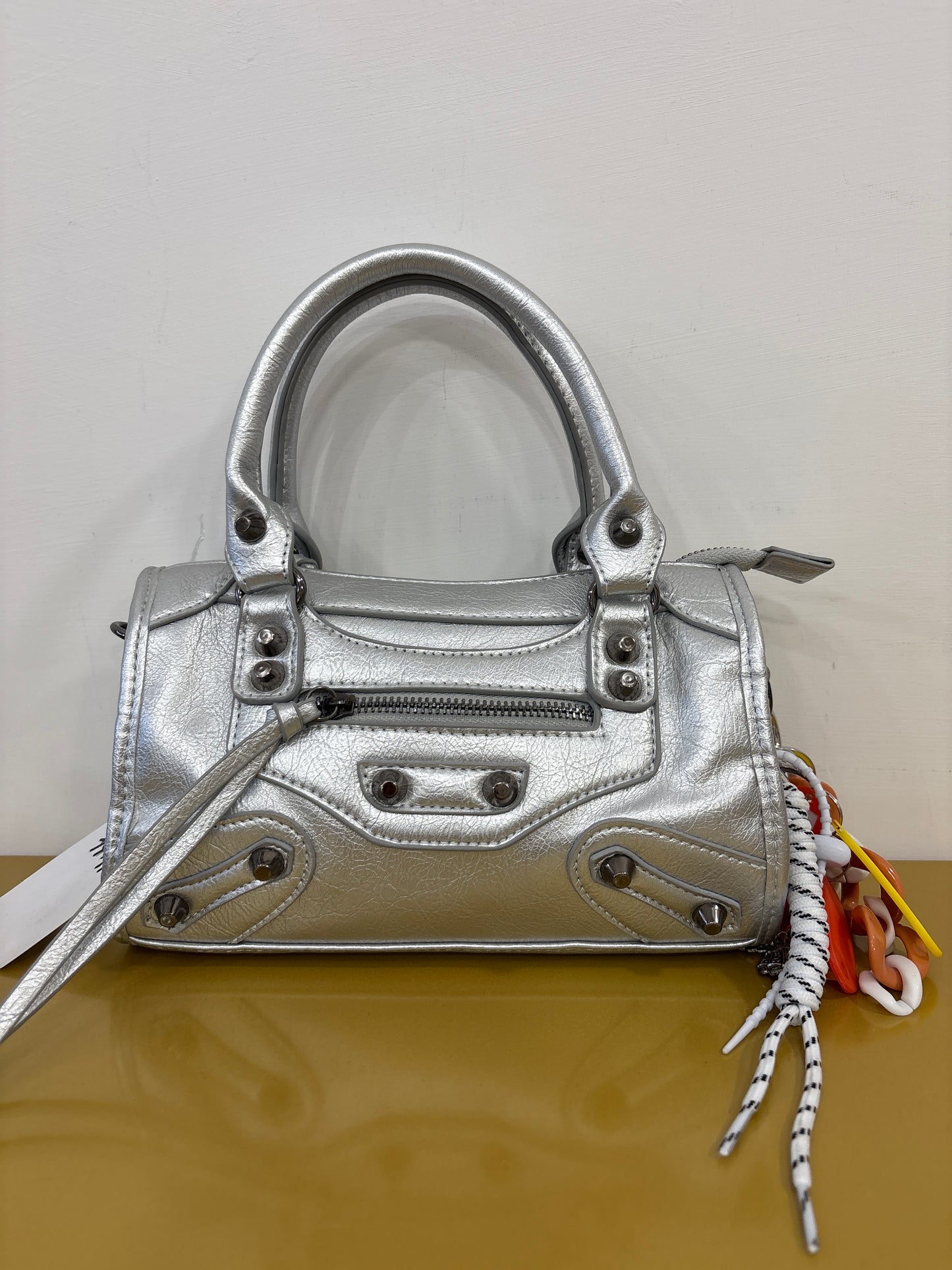 Borsa Meghan