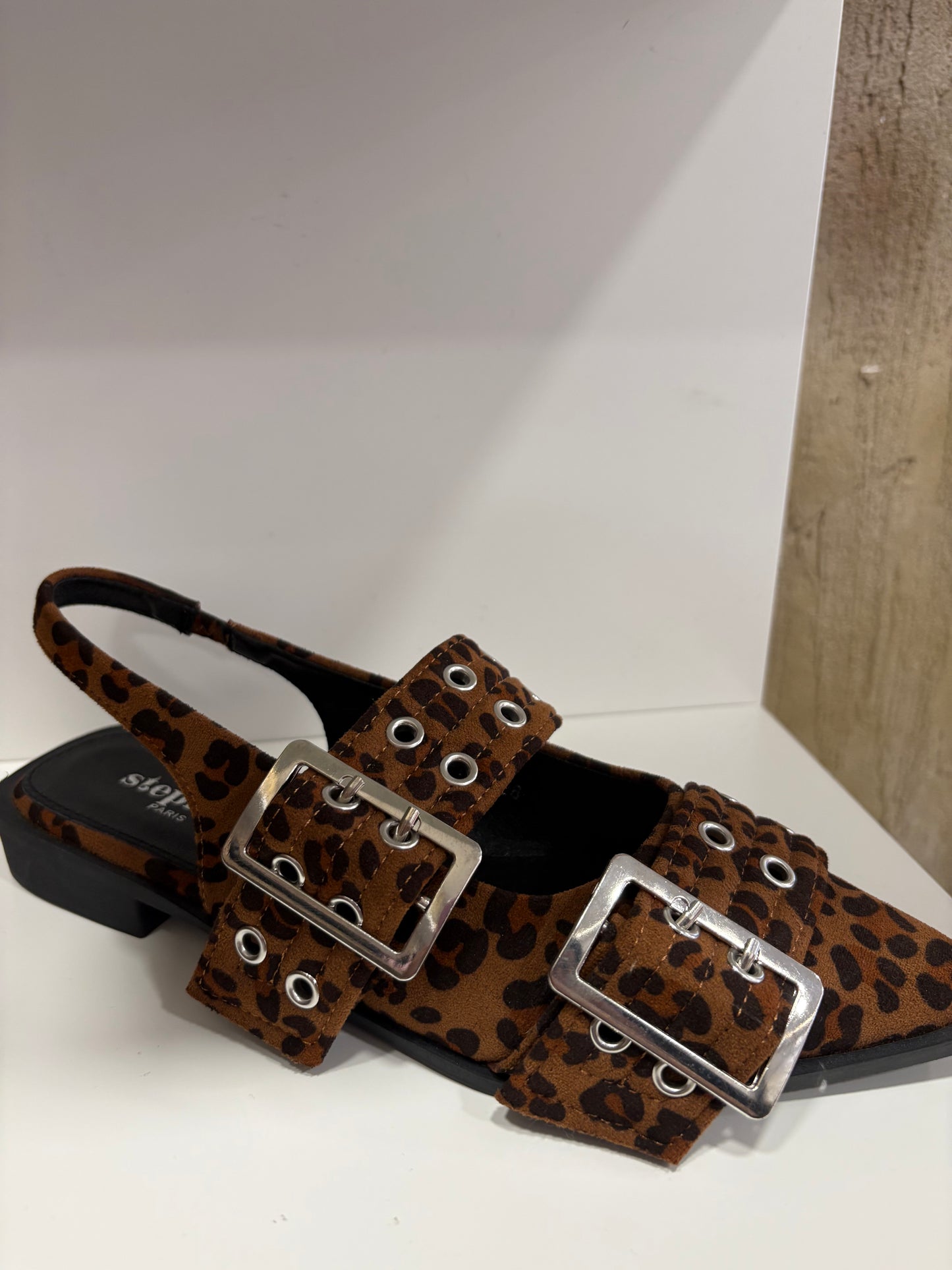 Ballerina leopard