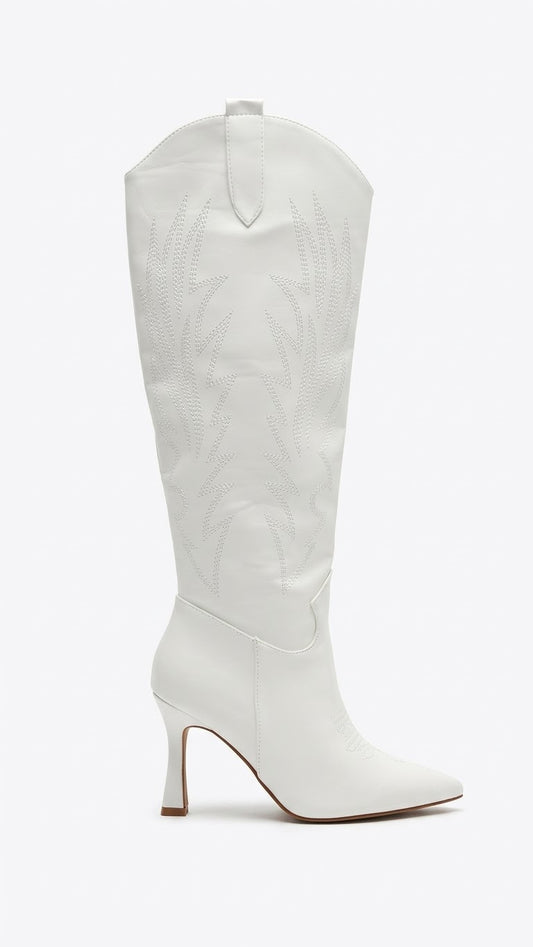 Camperos White