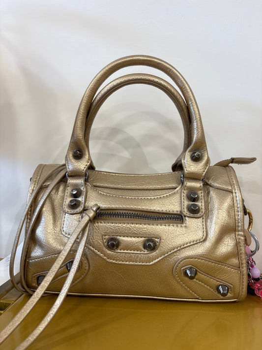 Borsa Meghan